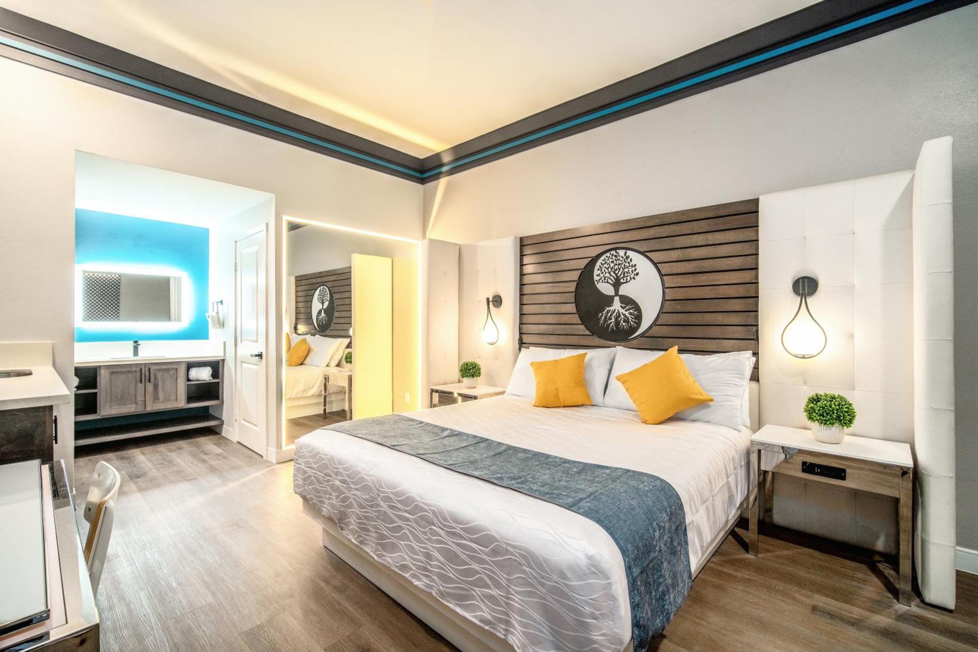 Aspire Inn Studios & Spas Bellflower Esterno foto